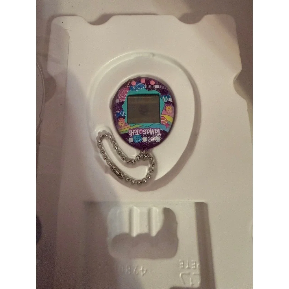 Bandai Tamagotchi Gen 1 Original Virtual Pet Candy Rainbow Purple New Box